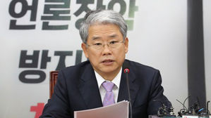 김동철 "특검, 대선 댓글 조작&middot;김경수 연루 의혹 규명해야"