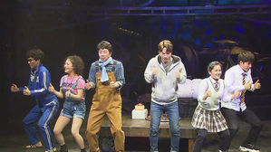 [문화현장] 현실적인 청춘들의 이야기…무대로 온 '무한동력'