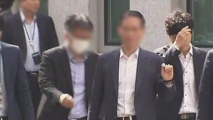 '드루킹' 인사 청탁 대상…변호사 2명 경찰 출석