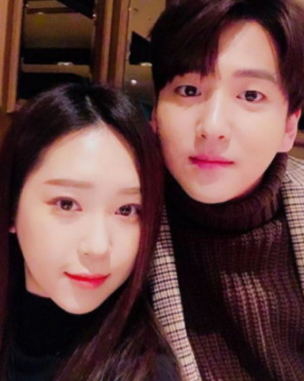 Celebrity siblings