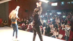 [취재파일] 히잡 쓴 아랍 소녀들은 어떻게 K-POP을 즐겼나?