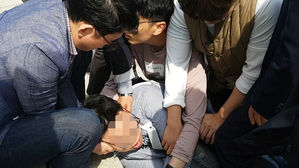 경찰, '김성태 폭행' 30대 구속영장 신청…"홍준표 폭행계획도 수사"