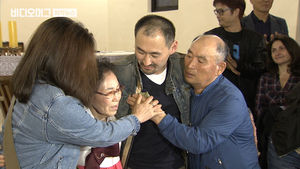 사진 한 장이 만들어낸 기적&hellip;37년 만의 '부모 상봉'