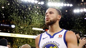 커리 vs 제임스, 결승 맞대결 올해는 못 보나