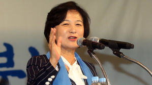 추미애, 김성태 겨냥 "깜도 안 되는 특검 들어줬더니 드러누워"