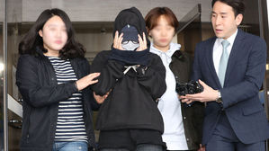 여성 단체 "몰카 사건, 여성이 가해자라 적극 수사하나"