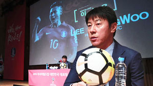 [HOT 브리핑] 월드컵 한 달 남았다&hellip;오늘의 노래 '오 필승 코리아