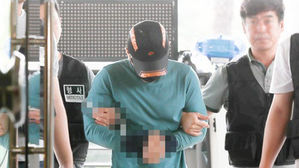 제주 보육교사 살해 피의자, 사건 9년 만에 구속심사 출석