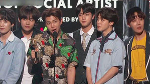 [오!클릭] 한국 가수 최초&hellip;'방탄소년단', 2년 연속 수상