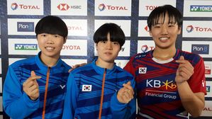 '배드민턴 여고생 트리오 또 해냈다' 세계女단체선수권 4강행