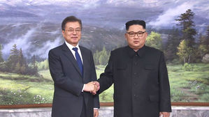 문 대통령 "김 위원장 만나 '완전한 비핵화 의지' 확인"