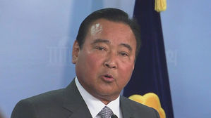 이완구 전 총리, '성완종 리스트 수사' 문무일 총장 고소