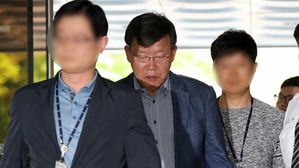 '노조 와해' 삼성전자서비스 前 대표 구속 심사&hellip;윗선 묻자 '멈칫'