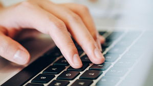 [뉴스pick] 무서운 도박 중독&hellip;아버지 신용카드 훔쳐 1억 원 날린 15세 소년