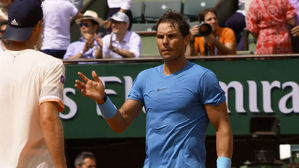 나달, 슈바르츠만에게 1세트 내준 상황서 우천 중단