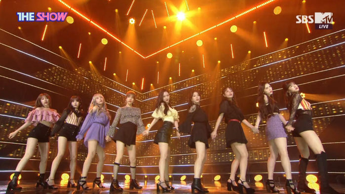 VIDEO: UNI.T Softly Whispers, 'No More'