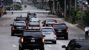 트럼프·김정은, 정상회담장 잇따라 도착…곧 '역사적' 첫 대면