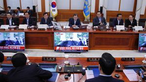 [영상] 문 대통령 "잠 못 이뤘다…새 시대 여는 성공적 회담 되길"