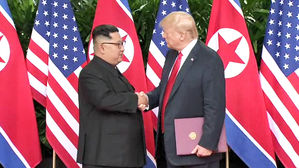 중국매체 "한반도 비핵화와 北 체제 안전보장 등 일괄 타결 필요"