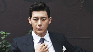 [SBS Star] Go Soo to Return in a Drama as a Charismatic Surgeon!
