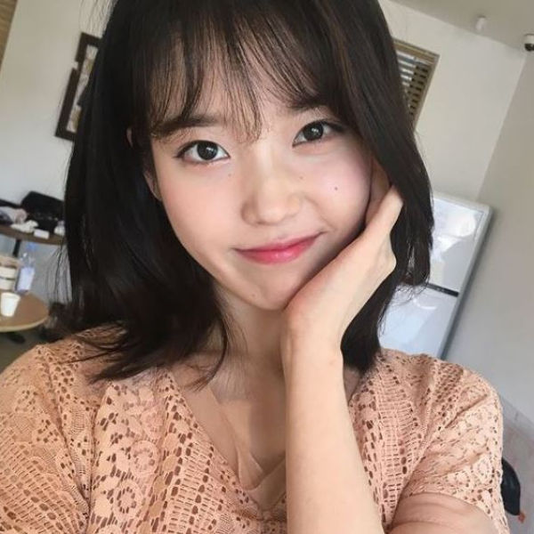 IU