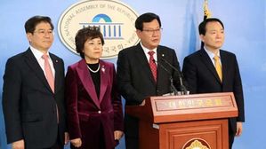 한국당 초선들 "'보수 실패 책임' 중진들 정계 떠나라"