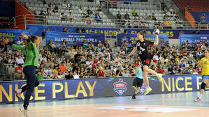 정유라 10골&hellip;한국 여자핸드볼, 우크라이나에 16골 차 대승