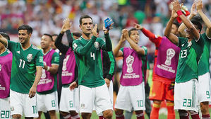 멕시코, '랭킹 1위' 독일 격파&hellip;대이변에 신태용호 '비상'