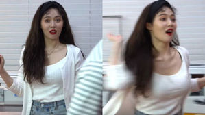 [SBS Star] VIDEO: HyunA Cutely Nags Her Fan Not to Get an Expensive Camera