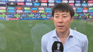 [영상][대한민국 : 스웨덴] 신태용 "심판 판정 존중&hellip;멕시코전 준비하겠다"