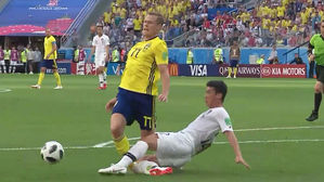 한국, 비디오 판독 끝에 PK 실점&hellip;스웨덴전 석패