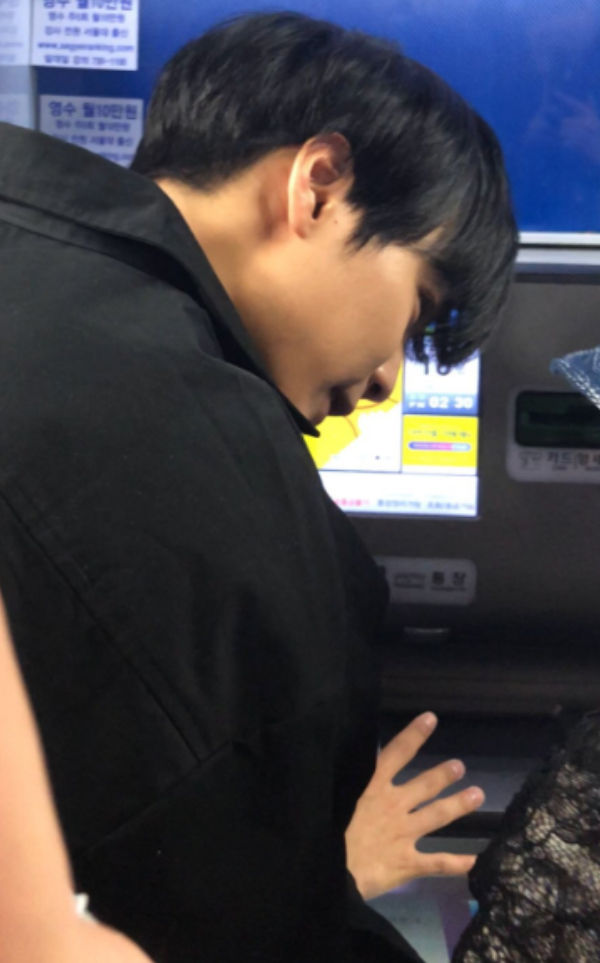 JR