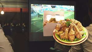 축구 응원하며 '치맥 타임'&hellip;월드컵 특수에 '불티'