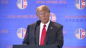 트럼프, 대북제재 1년 연장…'비핵화 후 제재 해제' 재확인