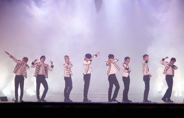 EXO