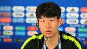 '캡틴' 손흥민, 기성용 대신해 독일전 완장