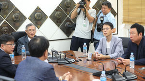 KBO, '뒷돈 131억' 꿀꺽한 이장석 전 대표 무기실격 처분