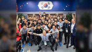 [뉴스pick] 한국 대표팀 러시아에서의 마지막 모습 공개…"고생하셨습니다!"