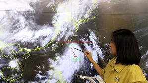태풍 쁘라삐룬, 日 쓰시마섬 쪽으로&hellip;"서쪽은 위험지역서 제외"