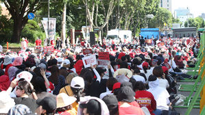 '몰카 편파수사' 항의 3차 여성집회, 1시간여 만에 2만 명 운집