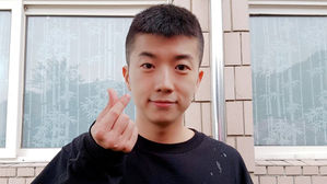 [SBS Star] 2PM WOO YOUNG Enlists in the Army Today