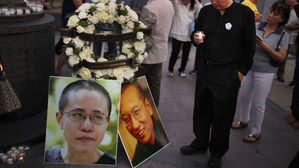 노벨평화상 수상자 류샤오보 부인, 8년 만에 드디어 자유의 몸