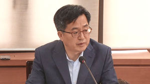 김동연 "최저임금 인상, 고용부진 영향"&hellip;부작용 첫 언급