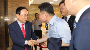 [속보] 20대 국회 후반기 부의장에 한국당 이주영 공식 선출