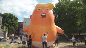 땡볕에서 트럼프 기다린 '92세 여왕'…영국 시민 뿔났다