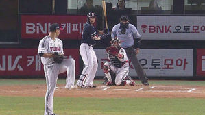 시즌 두 달 넘게 남았는데&hellip;두산, '10경기 차'로 선두 질주