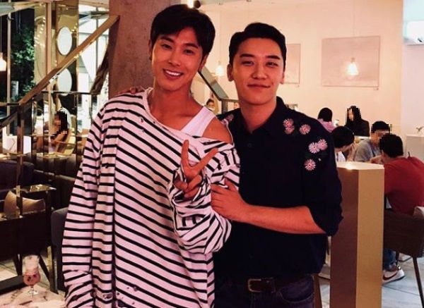 SEUNGRI and U-KNOW Yunho