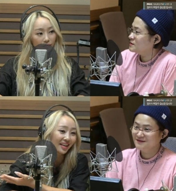 HYOLYN and Kim Shin-young