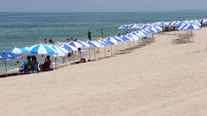 최악 폭염에 해수욕장 전성시대 저무나&hellip;전국 1천만 명 감소