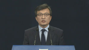 靑 "자영업자 세무조사 유예, 국민적 공감대 있다고 판단"